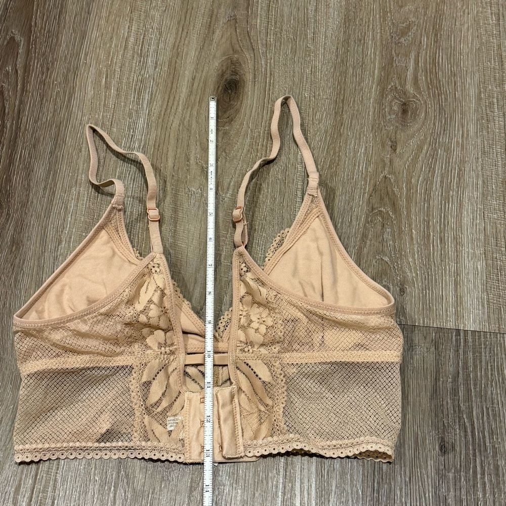 Aerie Cream Lace Bralette Crop Top Small | Soft Seamless Wireless Fairycore - Picture 7 of 10